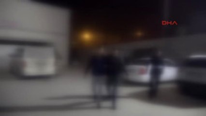 Instagram'dan Küfür Ettiği Iddiasıyla Arkadaşını Bıçakladı