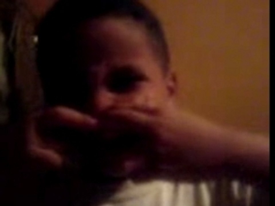 Incredible AXL sourire