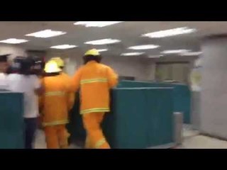 MMShakeDrill: Mga rescuer, mabilis na sumaklolo sa nga natrap na MIAA employees