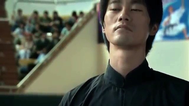 قتال اكشن الاسطورة بروسلي ضد لاعب كراتيه Bruce Lee Enter