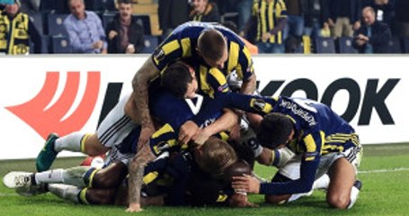 Fenerbahçe Soyunma Odasında Lens, Arkadaşlarına Çıkıştı: Her Şeyi Ben mi Yapacağım