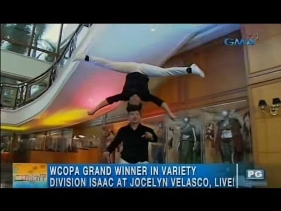 Velasco Brothers and Jocelyn Velasco make jaws...