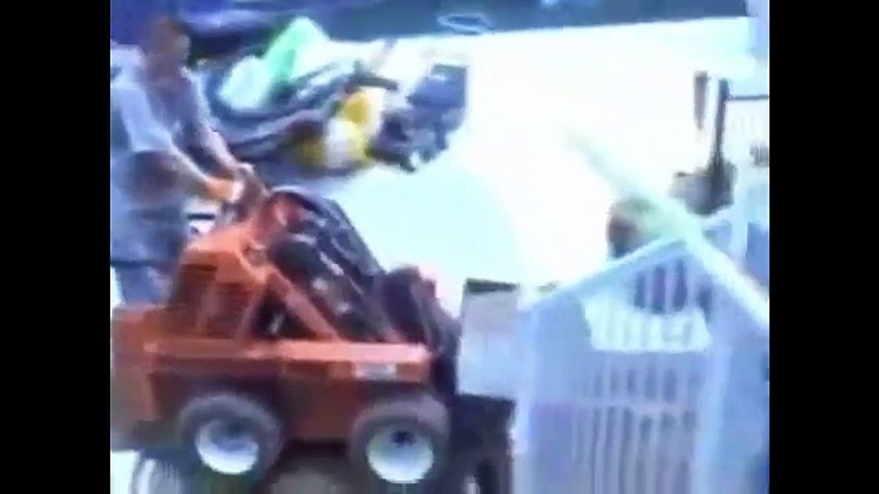 Компилация 7 - забавни строителни работници за Октомври 2015. Fun with construction worker