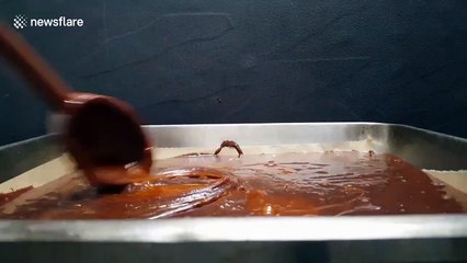 Chef creates 'Salt Bae'-inspired caramel brownies