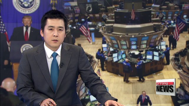 Trump's travel ban weighs on markets