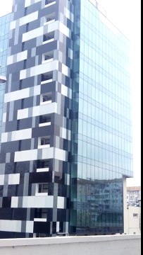 девушка решила взлететь выше неба