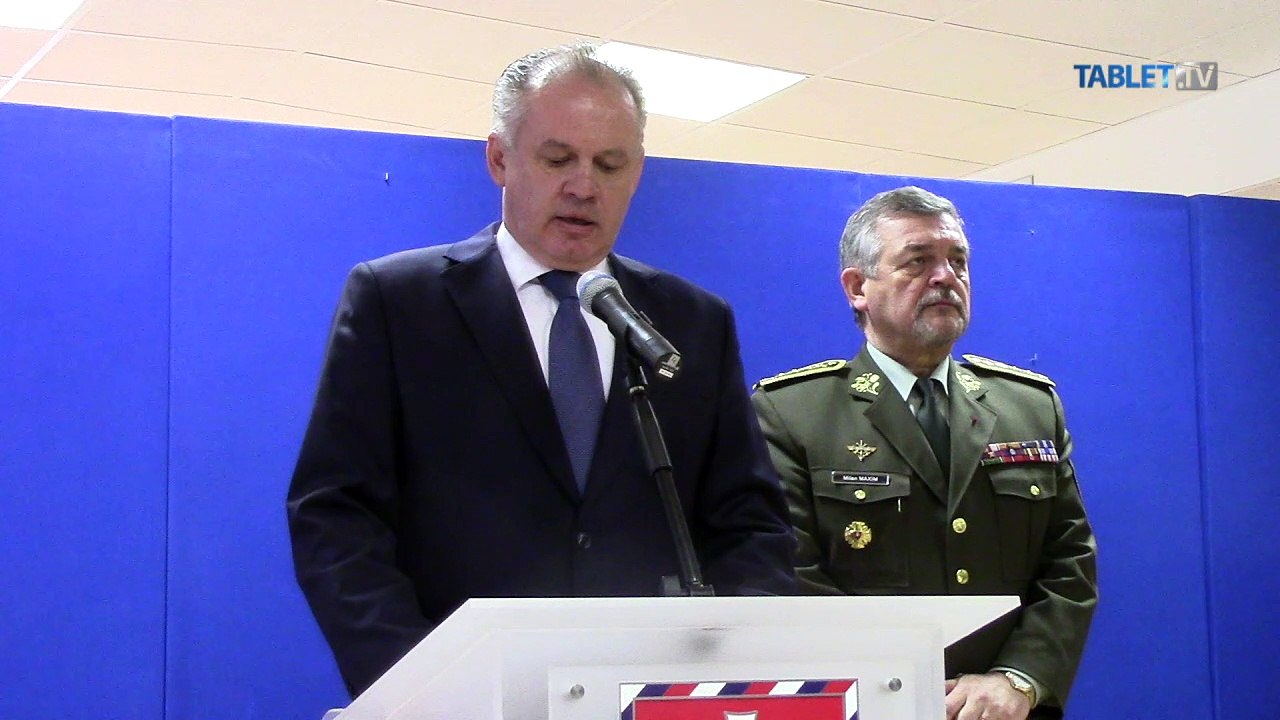 ZÁZNAM: Tlačové vyhlásenie prezidenta SR  A. Kisku po veliteľskom zhromaždení náčelníka Generálneho štábu