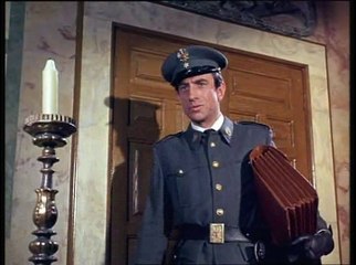 Man In A Suitcase  S01e16  The Man Who Stood Still