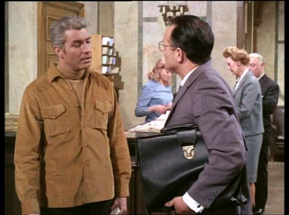 Man In A Suitcase  S01e17  Somebody Loses Somebody ... Wins