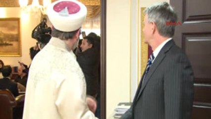 Kanada Büyükelçisi Christopher John Cooter, Diyanet Işleri Başkanı Mehmet Görmez'i Ziyaret Etti