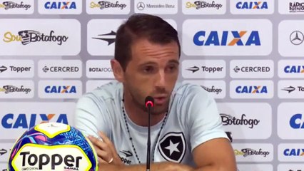 entrevista do meia do botafogo Montillo