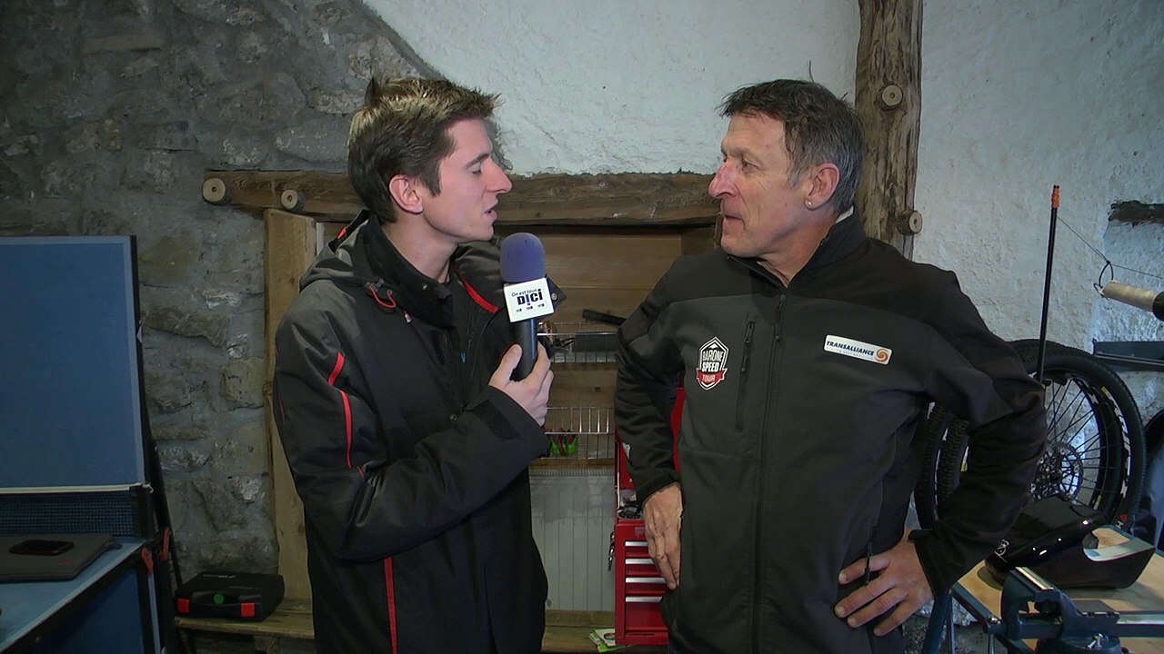 La tentative de record du monde de VTT sur neige reportée à mars