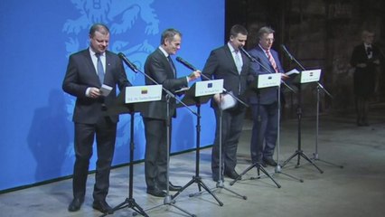 Donald Tusk: Trump nyilatkozatai fenyegetőek