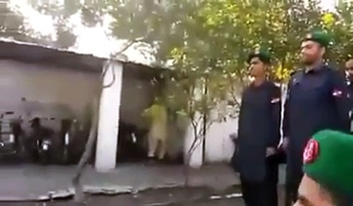 Funny video clip of police whatsapp video 2017