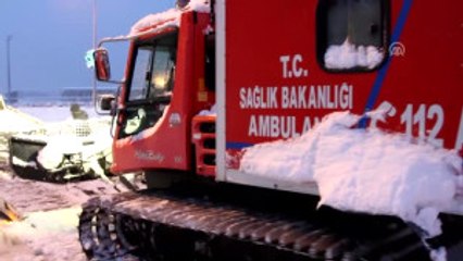 Akciğer Hastası Kar Ambulansı Ile Kurtarıldı