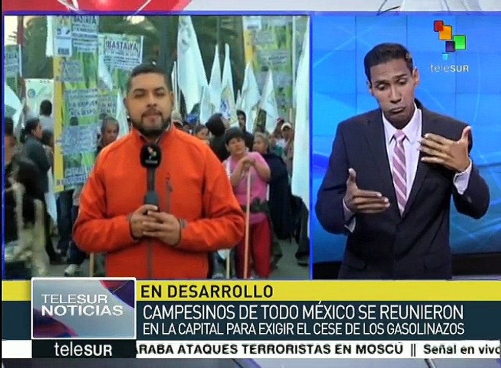 México: marchan campesinos para exigir al gob. cese de los gasolinazos