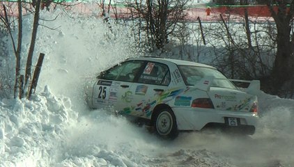 Ronde du Jura 2017 Crashes and shows