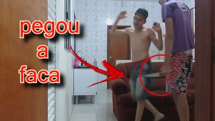 TROLLEI MEU IRMAO -(COMI A MINA QUE ELE GOSTA) (2)