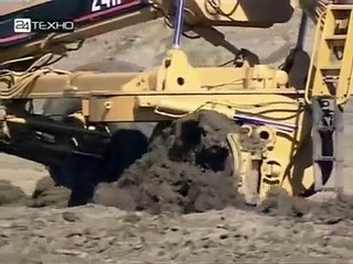 Машины монстры   Грейдер CAT 24H