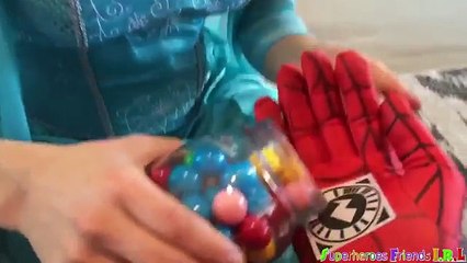 Spiderman & Frozen Elsa PREGNANT PRANK! w/ Pink Spidergirl Maleficent & Joker Hulk Candy Superhero !