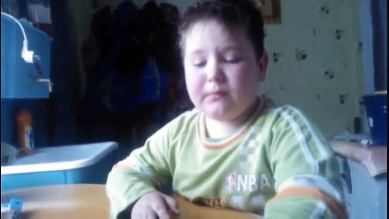 ДЕТИ МАТЕРЯТСЯ. СМЕШНО ДО СЛЕЗ))!