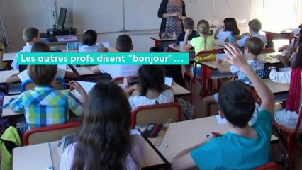 Etats-Unis : un maître d'école accueille ses élèves avec un "check" personnalisé tous les matins