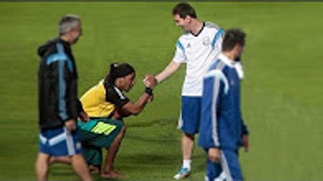 Football RESPECT ● Emotional Moments ● ft Ronaldinho, Ibrahimovic, CR7, Messi