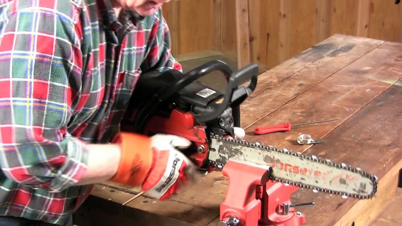 How to Sharpen a Chainsaw