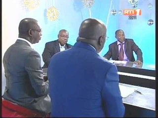 Video herunterladen: Football Jacques Anoma, candidat à la présidence de la CAF sur RTI Sport