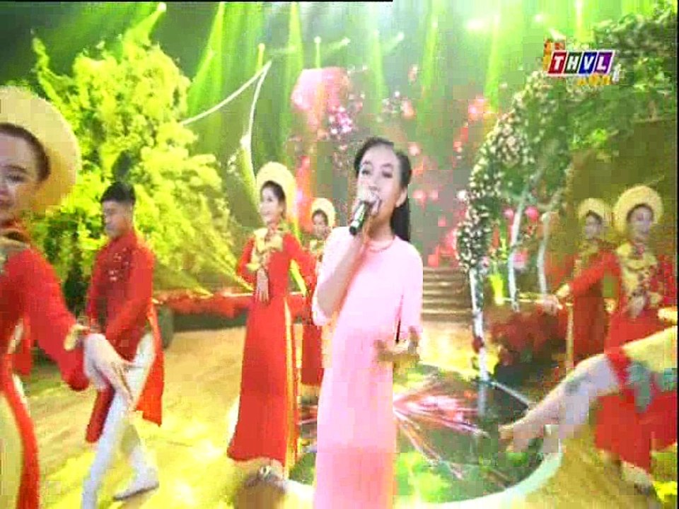 [Ca Khúc] Đêm Giao Thừa Nghe 1 Khuc Dân Ca - Phạm Thiện Ngân