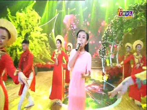 [Ca Khúc] Đêm Giao Thừa Nghe 1 Khuc Dân Ca - Phạm Thiện Ngân