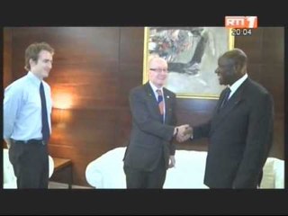 Audience du premier ministre accordée à l'ambassadeur d'Australie