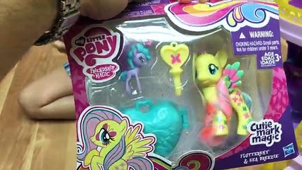 BIGGEST MY LITTLE PONY CASTLE EVER CANTERLOT Huge MLP Surprise Toy Egg Princess Celestia Toys Review