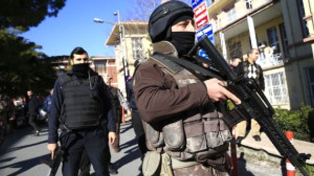 Son Dakika! Cerrahpaşa Hastanesi'nde İntihar Girişimi! Polis Kendini Odaya Kilitledi