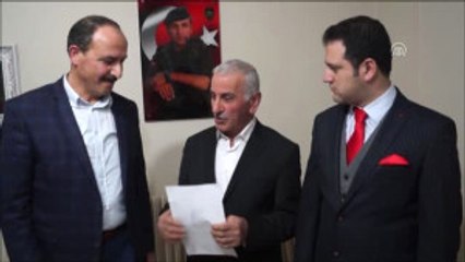 Şehidin Ailesine Bağışladığı Dairenin Tapusunu Teslim Etti