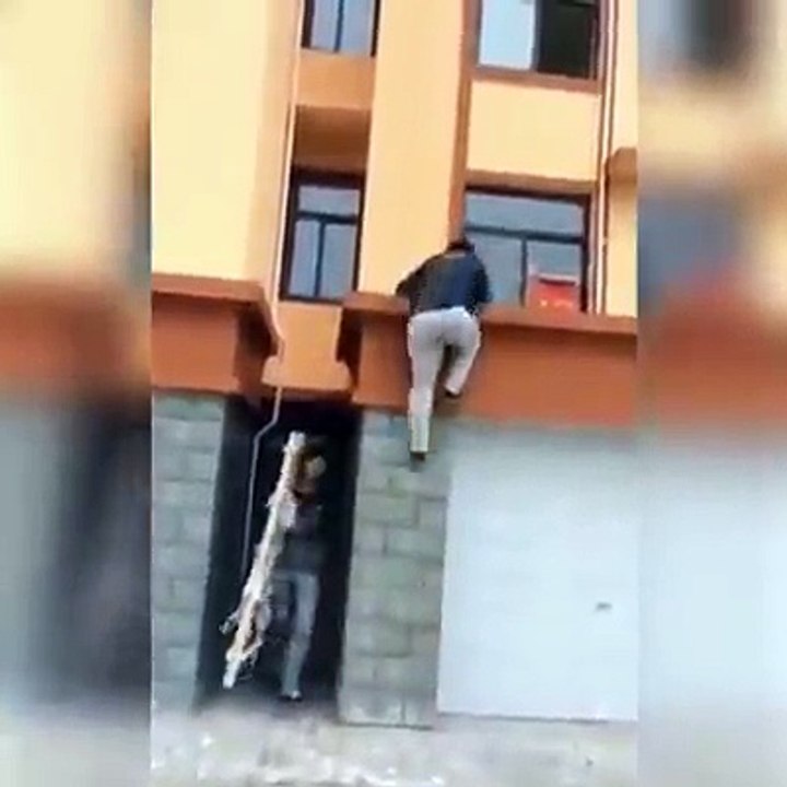Laughtrip stairs