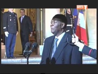 Le Président Ouattara s'exprime après la rencontre avec son homologue francais François Hollande