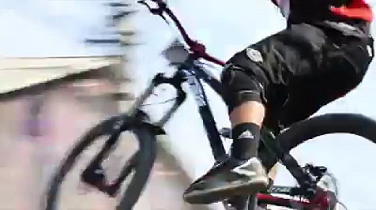 Chili : des chutes très dangereuses en VTT de descente