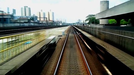 Visão da cabine no Metrô de São Paulo (Linha 3 - Vermelha)