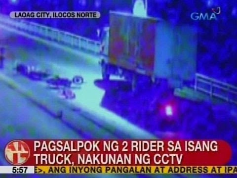 UB: Pagsalpok ng 2 rider sa isang truck sa Laoag City, nakunan ng CCTV