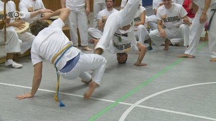 Cultura sem fronteiras: alemães também jogam capoeira