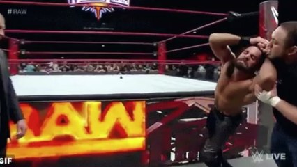 Seth Rollins Re Injured Right Knee