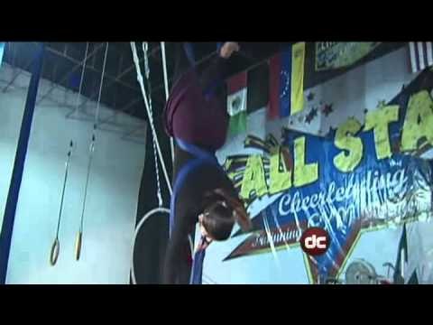 Danza aérea, acrobacia en telas