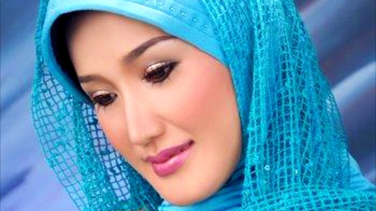 Evie Tamala Doa Cinta