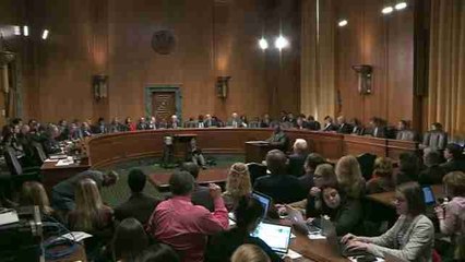 Republicanos en el Senado maniobran para nominar a titulares de Sanidad y Tesoro