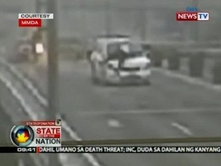 SONA: MMDA constable, nakunan ng video na tila pinagpag mula sa hood ng 1 taxi driver