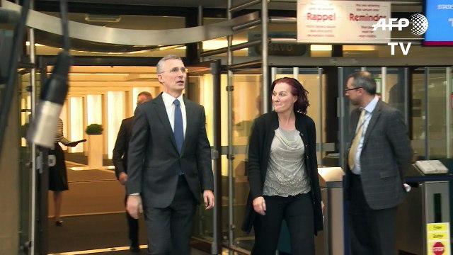 OTAN urge a Rusia detener violencia en Ucrania, civiles evacuan