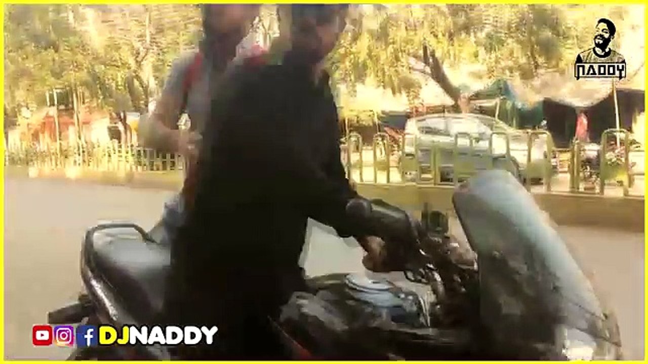 When ANDROID users buy iPhone _ Indian Viner _ Dj Naddy