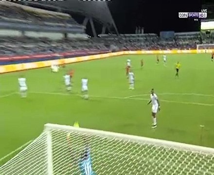 بالفيديو..عمرو وردة يعلن عن وجوده ويسدد قذيفة على مرمى بوركينا فاسو