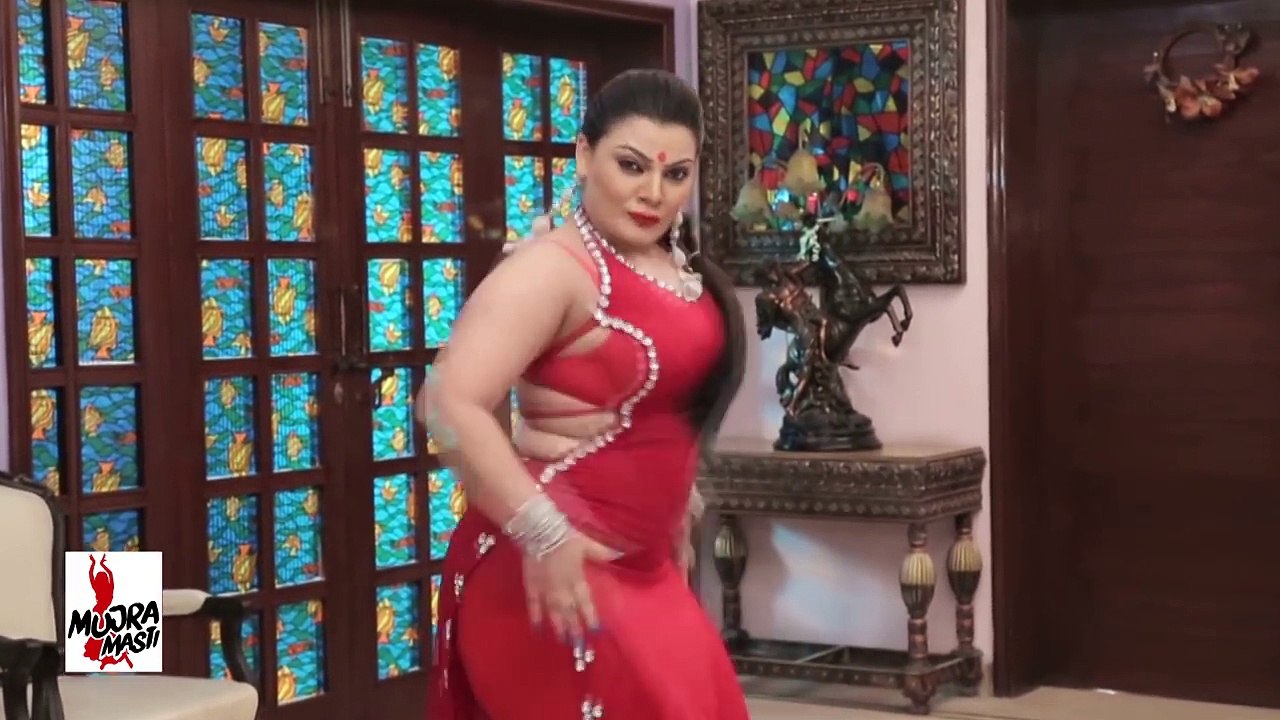 HOT GHAZAL CHOUDHRY 2016 MUJRA - APPAR GAI MEIN CHAN DE - PAKISTANI MUJRA DANCE